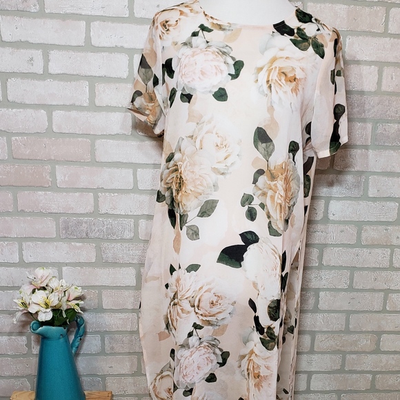 Calvin Klein Other - NWT Calvin Klein Floral Sheer Cover Up